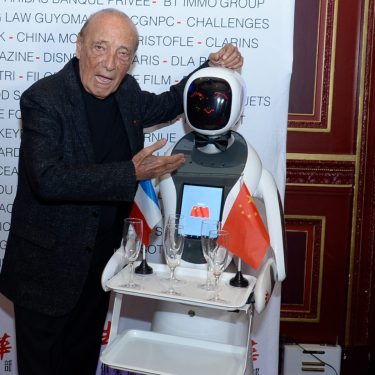 Robot HUMANOOID animation